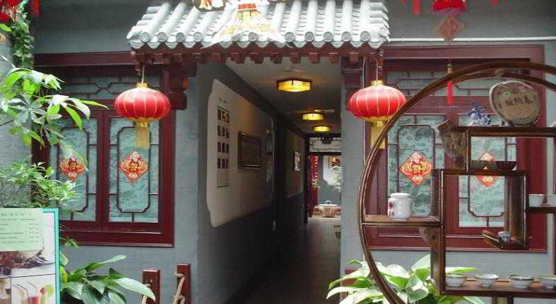 Hotel Xingshe Alley Courtyard Wangfujing Forbidden Branch - Breakfast Included & Speaking Reception & Free Wifi And Laundry & Hutong Culture & Cat-keeping & Flower-growing Terrace & One Day Tour Service & Free Coffee