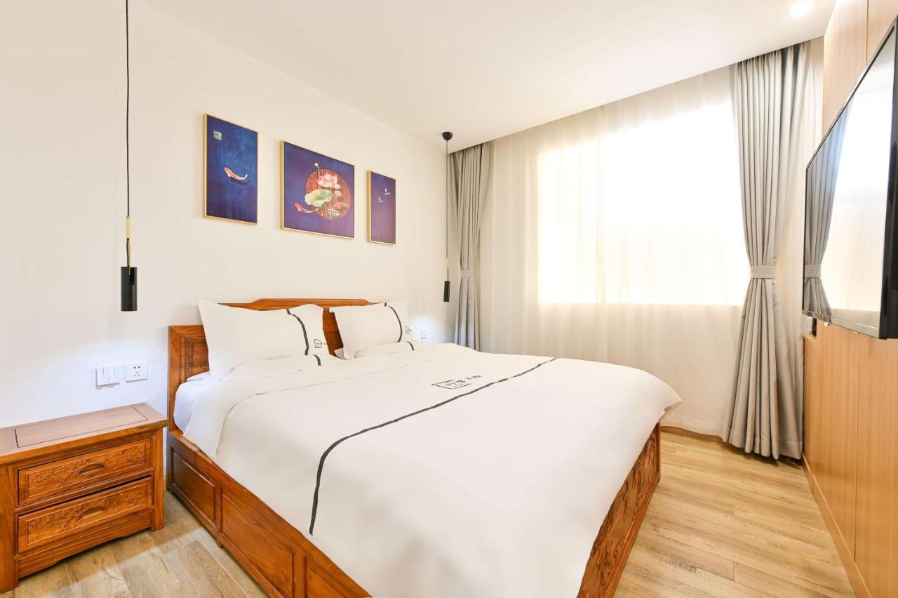 Xingshe Alley Courtyard Wangfujing Forbidden Branch - Breakfast Included & Speaking Reception & Free Wifi And Laundry & Hutong Culture & Cat-keeping & Flower-growing Terrace & One Day Tour Service & Free Coffee Hotel 4*