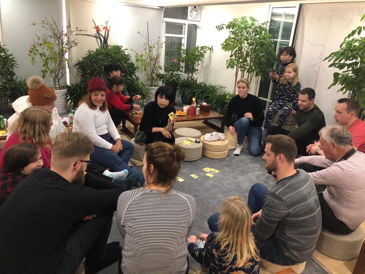 Xingshe Alley Courtyard Wangfujing Forbidden Branch - Breakfast Included & Speaking Reception & Free Wifi And Laundry & Hutong Culture & Cat-keeping & Flower-growing Terrace & One Day Tour Service & Free Coffee 4*